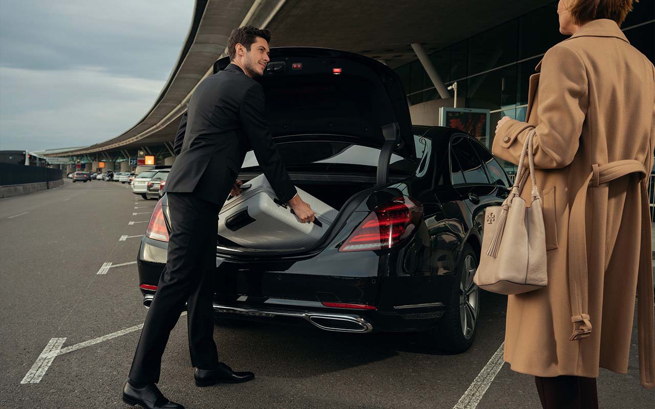 Chauffeur Hire in Chigwell