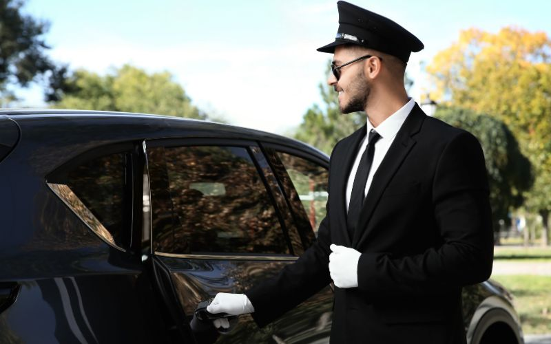 Luton to London Luxury Transfer